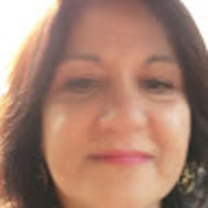 Meet your Posher, Gloria